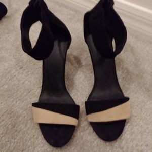 Black / Tan Heels
